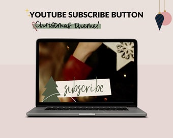 Könnte beinhalten: Ein Laptop zeigt einen "Abonnieren"-Button mit Weihnachtsmotto. Der Bildschirm zeigt ein verschwommenes Bild mit einer Weihnachtsbaumgrafik und dem Wort "subscribe" in Kursivschrift. Oben im Bild steht der Text "YOUTUBE SUBSCRIBE BUTTON" und "Christmas theme!"