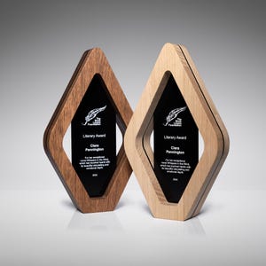 Premio Diamante de Roble Personalizado: Trofeo Moderno de Reconocimiento a Empleados
