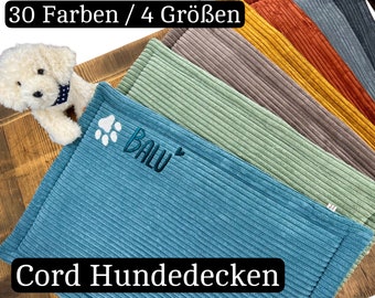 Hochwertige Hundedecken aus „PET friendly“ Cord. Personalisierbar in vielen Größen sowie Wunschmaß. Große Farbauswahl. Handmade Hundedecke