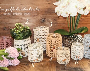 Vintage Gläser - handgehäkelte Gläser ; perfekt als Geschenk für Vintage Deko als Vase, Kerzenlicht - handgefärbte Garne;  gehäkelte Gläser