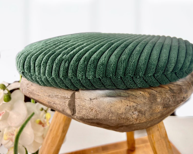 High-quality round wide cord chair cushions for round chairs, all diameters and desired dimensions. Firm foam, robust high-quality cord. image 2