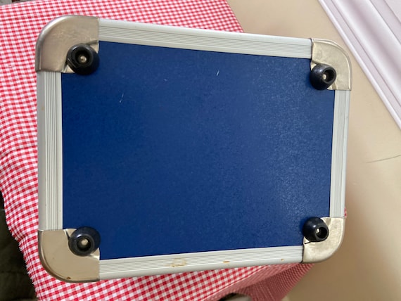 Train case vanity retro - image 5