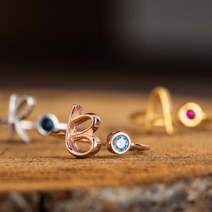 Anillo inicial de piedra de nacimiento - Regalos de cumpleaños - Anillo de carta - Regalos de dama de honor - Anillo inicial - Anillo inicial de oro - Anillo de madres