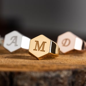 GEOMETRIC SIGNET RING - Personalized Signet Ring- Dainty Silver Ring - 14K Solid Gold Signet Ring- Solid 925 Sterling Ring Round Signet