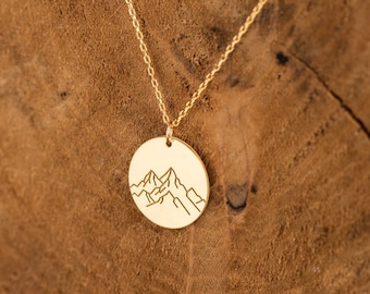 Gold Bergkette - Reise halskette - Outdoorsy Geschenke - Silber Bergkette - Berg Anhänger - Berg Charm