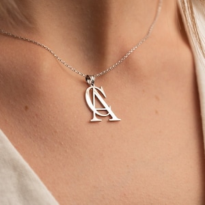 Collar de dos iniciales, colgante de letras dobles, collar de doble inicial, collar de dos letras personalizado, collar de pareja, collar inicial personalizado