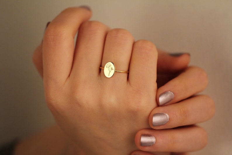 Dainty Flower Ring Custom Signet Ring Bridesmaid Gift Birth Flower Ring Minimalist Ring Summer Jewelry Flower Jewelry image 2