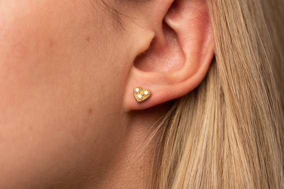 ORECCHINI PUNTO LUCE CUORE E PAVÈ PANDORA - Vendita Online - Linea Gesualdi