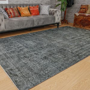 6x10 simple pattern area rug,  Vintage Turkish  Rug , 6&#39;1&quot; x 10&#39;  Distressed  Rug 210720218