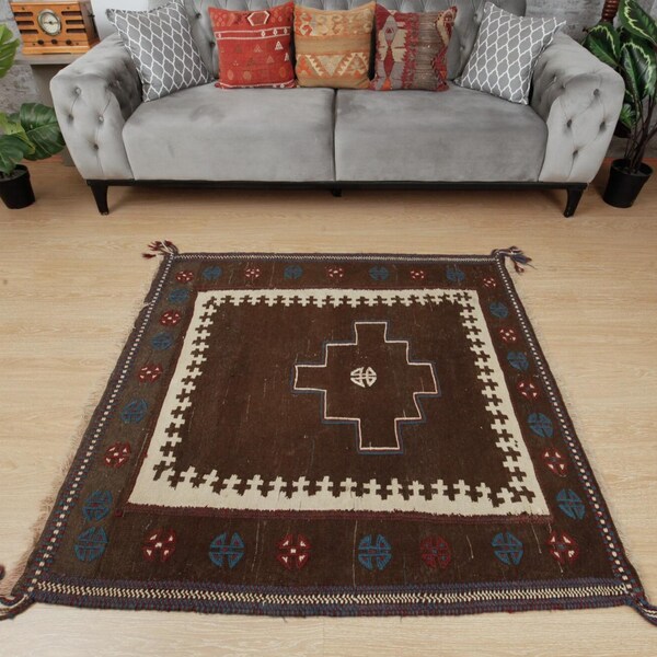 small square nomadic retro kilim in dark brown for bedroom in size 5x5 , Geometric Rug For Office in 4'6" x 4'6" ,  2401058053