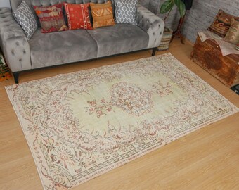 Vintage Turkish Pastel Green Beige  Area Rug , 5'3" x 8'8"  Rustic Bedroom carpet  201107858