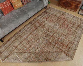 distressed Turkish area rug, 5'6" x 9' Vintage  dining room carpet  2201044274