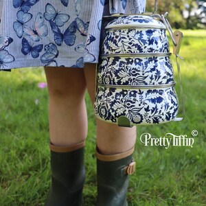 Kids lunchbox 
Hand Painted Indian Tiffin Box 
Enamel Lunch box 
Indian Tiffin Tin.
Dabba Box