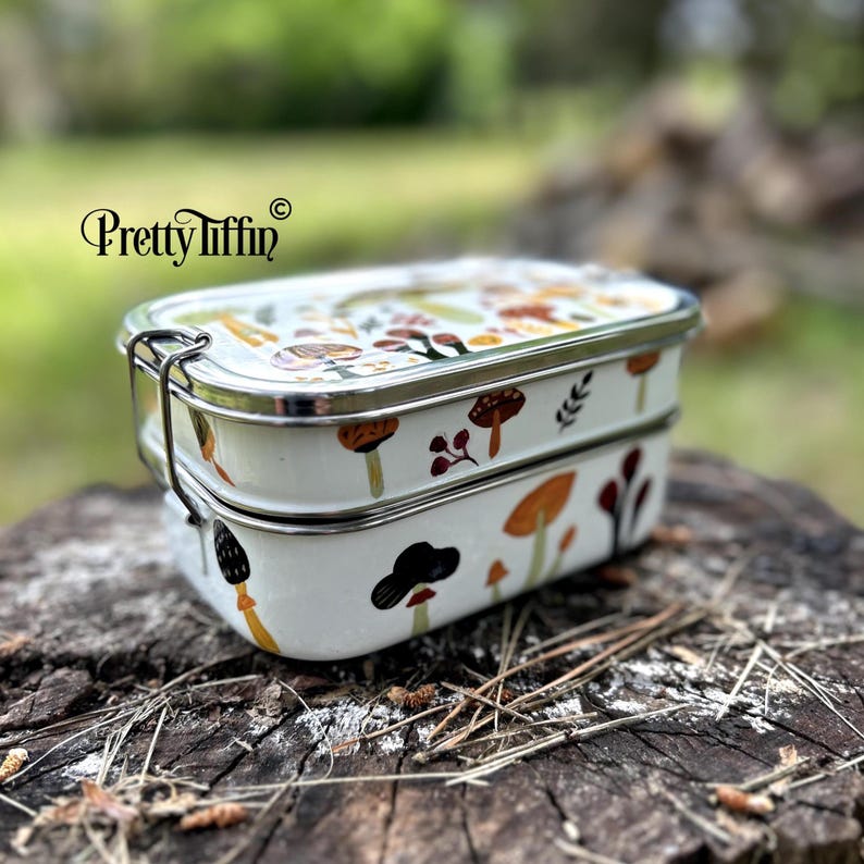 hand painted mushroom art 
bento box  
lunchbox  
lunchbox for him 
compartment lunchbox