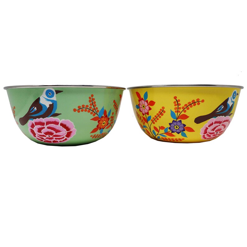 Set of serving bowls  
Bird Art 
Hand painted salad bowl