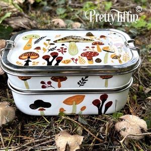 Bento Box 
Lunchbox Tin 
Stainless Steel lunchbox 
Metal Bento box 
Sandwich Tin 
Mushroom Art 
Foragers Gift. 
Foragers Kit 
Lunch box for Him  
Man's lunchbox