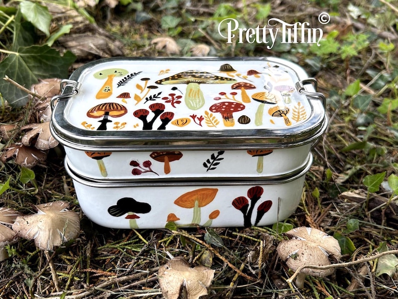 Bento Box 
Lunchbox Tin 
Stainless Steel lunchbox 
Metal Bento box 
Sandwich Tin 
Mushroom Art 
Foragers Gift. 
Foragers Kit 
Lunch box for Him  
Man's lunchbox