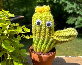 Mythi-Cactus, stuffed, soft sculpture, pincushion, pet plant, southwest decor, fake plant, googly eyes, amaguri