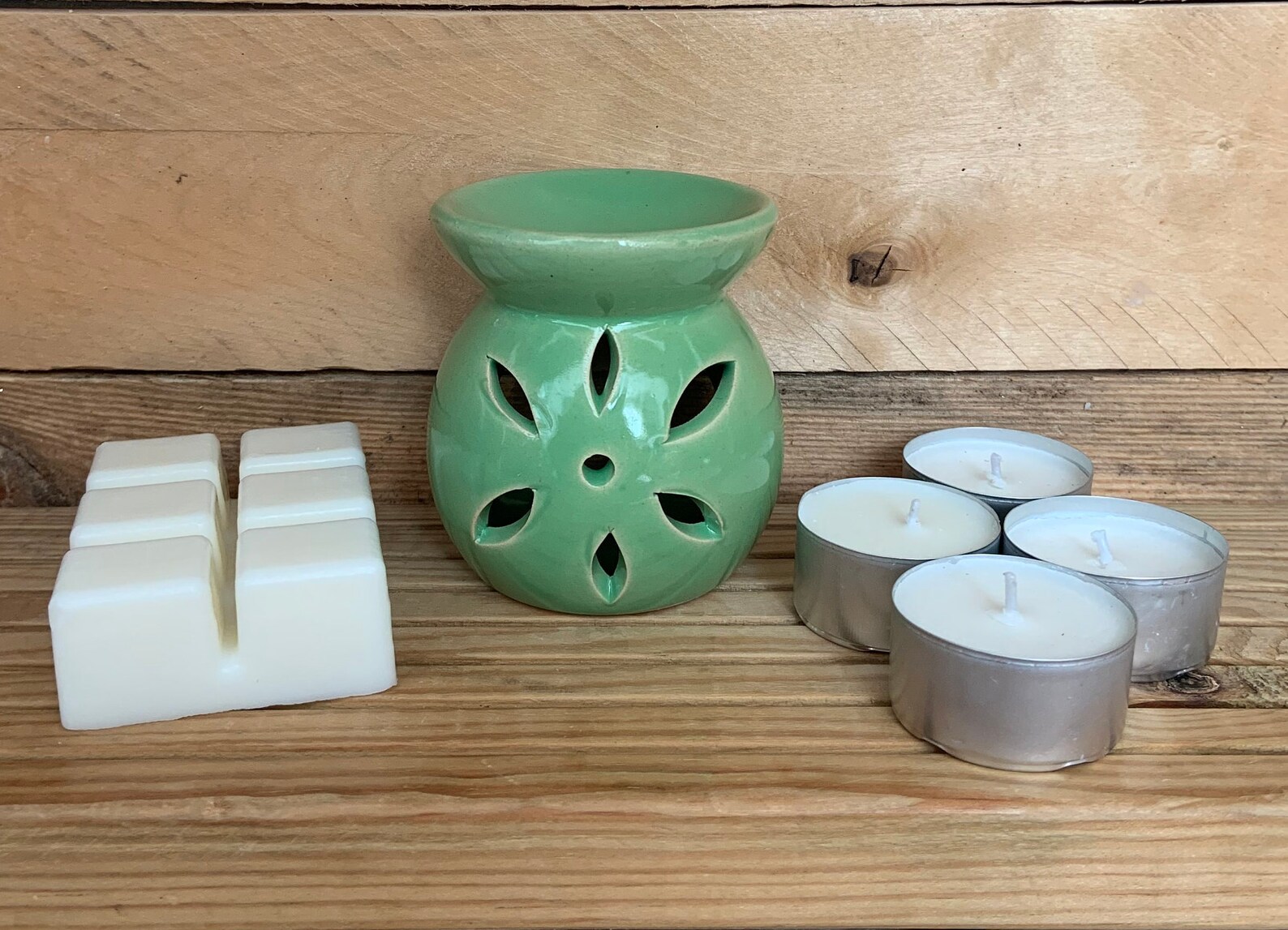 Mini Burner With Homemade Wax Melt Clamshell and Tea Lights Etsy