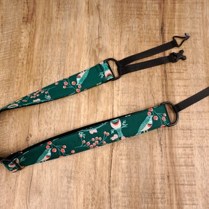 green bird clip-on ukulele hook strap  | vintage ukulele strap no button, no drilling, ukulele gifts for her,