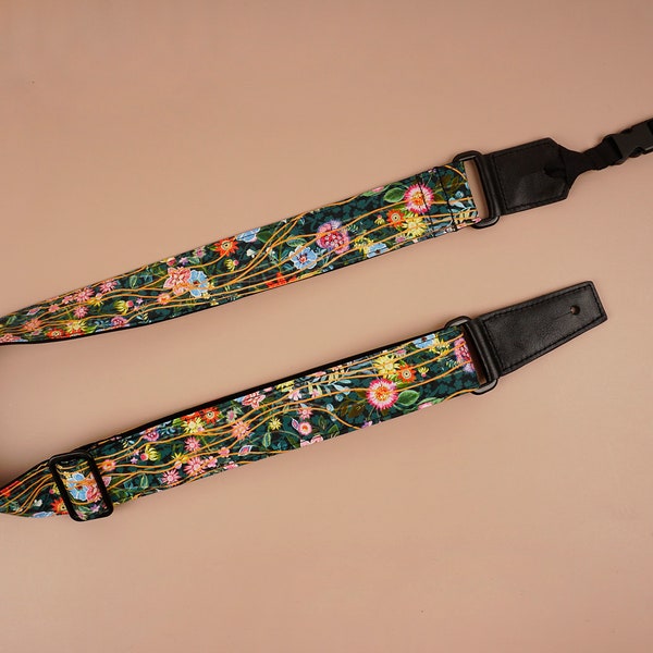 Correa de ukelele hecha a mano con estampado floral de jardín secreto personalizado con extremos de cuero, regalo del día de las madres