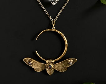 Cicada Song Neckpiece (With Crescent)