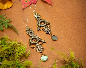 Snake-Stone Earrings: Drop Style