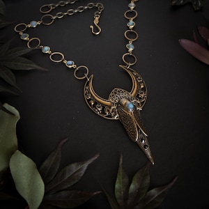 Cicada Luna