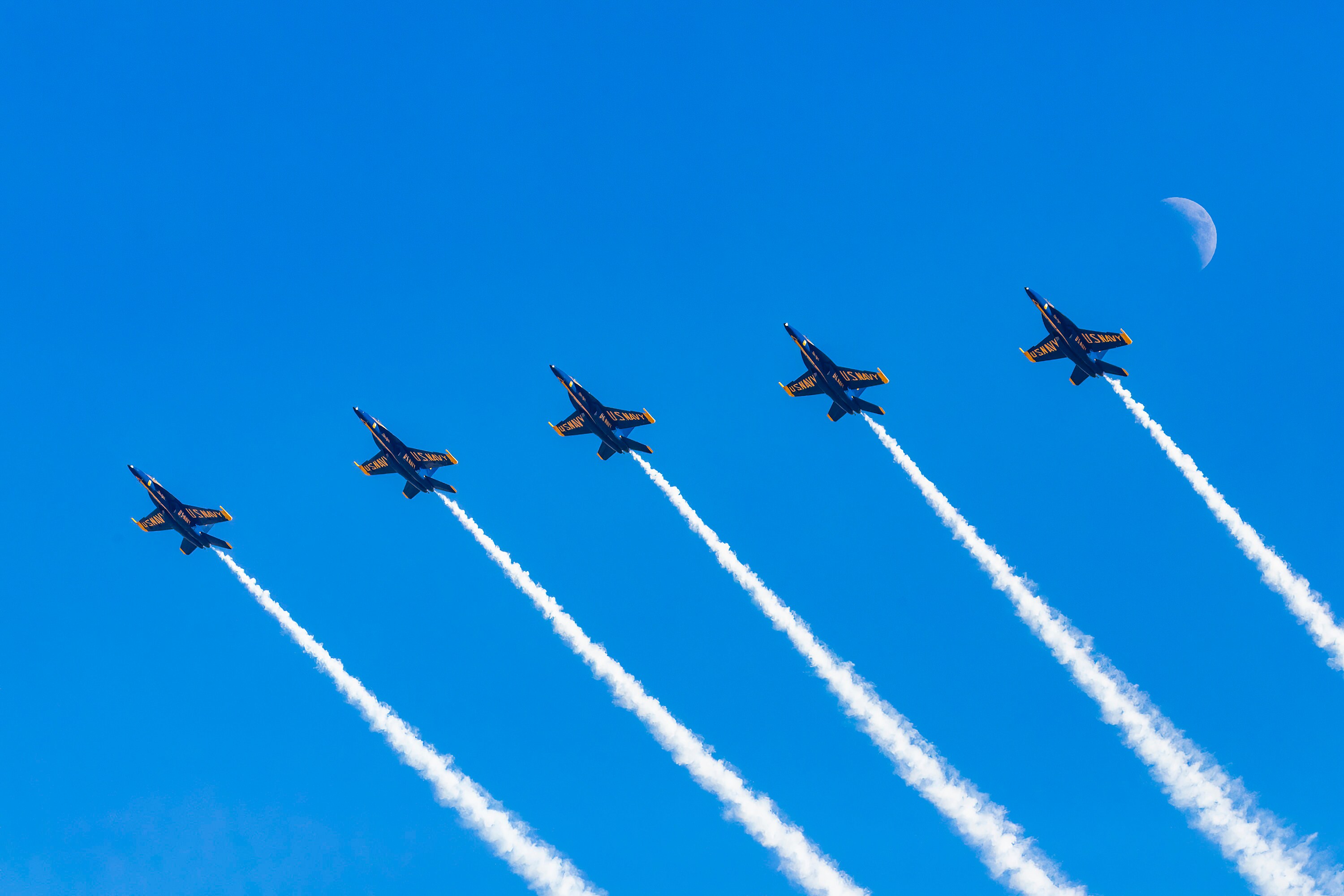 5 Angels Shooting the Moon Blue Angels Over Minden Nevada With Crescent