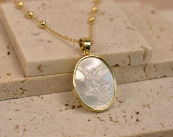 Mother of pearl St. Michael Archangel necklace, St. Michael Archangel medal, San Miguel Arcangel necklace, protection necklace religious
