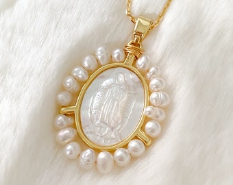 Mother of pearl Virgen de Guadalupe necklace, 18k Gold filled Virgin Mary necklace, religious jewelry, catholic necklace, Mexican jewelry
