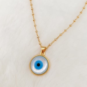 Mother of pearl evil eye necklace, white eye necklace, evil eye charm, evil eye jewelry, evil eye pendant, protection necklace