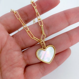 Mother of pearl heart necklace, heart jewelry, heart charm, love jewelry, mothers day gift, Corazon de nacar necklace, shell heart pendant