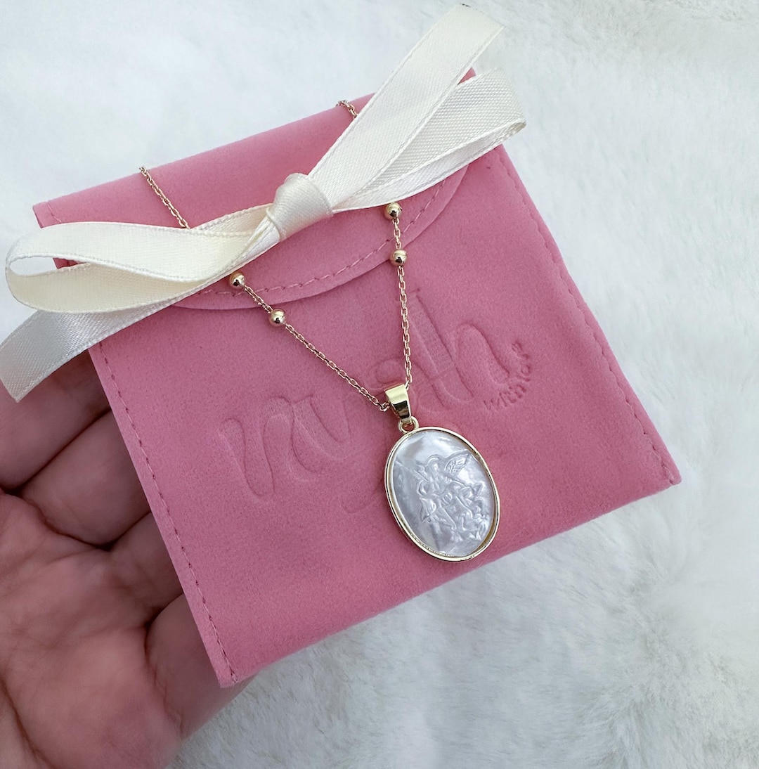 ネックレス・ペンダント [NIRO] SURGiCAL HEART COLORFUL MOTHER OF PEARL NECKLACE #97 Designer fashion, Seoul-fully created | W Concept
