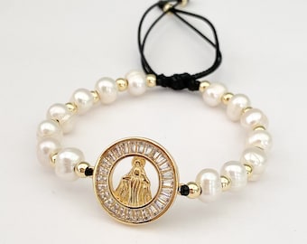 Miraculous medal bracelet, Virgin Mary bracelet, catholic jewelry, freshwater pearl, religious jewelry, Virgin Mary medal, catholic gift