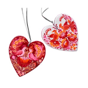 Valentines Day gift for couple, Red hearts set with Petrykivka painting, Ukrainian hand painted wooden ornament