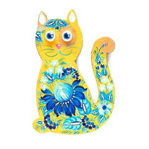 Cat fridge magnet with Petrykivka painting, Ukrainian hand painted wooden magnets,  Small cute gift for cat lover