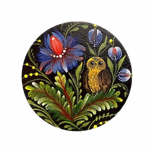 Runder Tassenuntersetzer mit Petrykivka-Malerei, handbemaltes Holzuntersetzer-Set, Ukrainisches Geschenk für Volkskunstliebhaber, wunderliches Dekor
