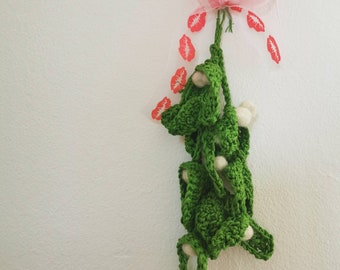 Crotchet Mistletoe