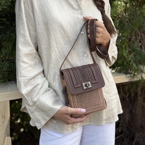 Handmade Genuine Leather Handbag, Crossbody Mini Bag, Embossed Brown Purse, Shoulder Bag, Fall Autumn Leather Bag