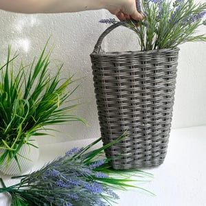 Grey Wicker Front Door Basket – Rustic Storm Door Hanging Basket for Flowers or Storage – Wall Basket Decor – Personalized Housewarming Gift