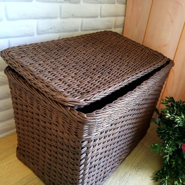 Brown Rectangular Storage Box with Lid | Storage Organiser |  Large Rattan Storage Box with Lid | Large Wicker Box for Clothes