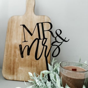 Mr and Mrs Topper SVG, Cake Topper SVG, Acrylic Cake Topper SVG, Glowforge Ready Svg, Laser Ready File, Wedding Laser Svg