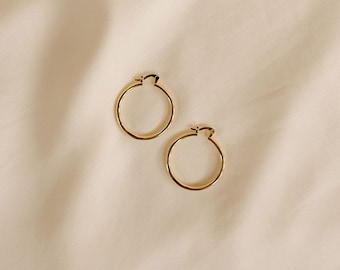 14k Gold Plated Hoop Earrings: Lightweight Hinge Closure, 30mm
