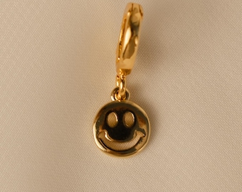 Smiley Face Charm, 14k Gold Plated, DIY Jewelry Accessory