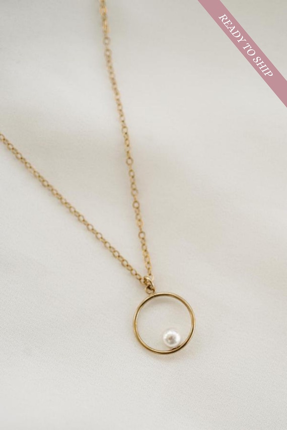 Collier Vintage Or Rhodié Avec Pendentif Cercle Et Perle - Longueur Mi-longue - Occasion