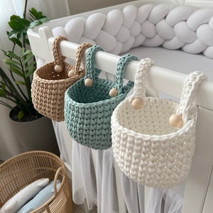 Crib hanging storage basket, Baby bed basket, crochet storage basket, crib pocket organizer, Hanging storage basket, Crib Cot organizer