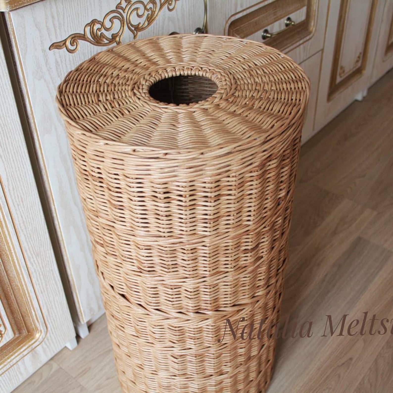 toy hamper with lid