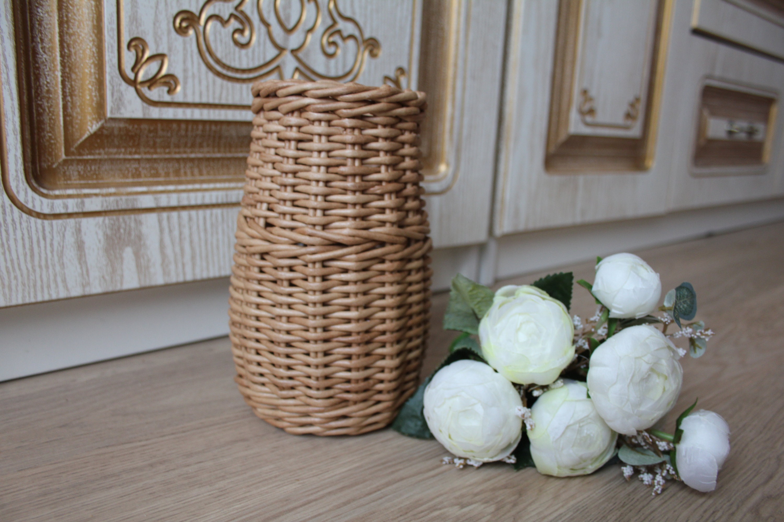 Wicker brown vase 9 inches Woven vase for small Wicker basket Etsy