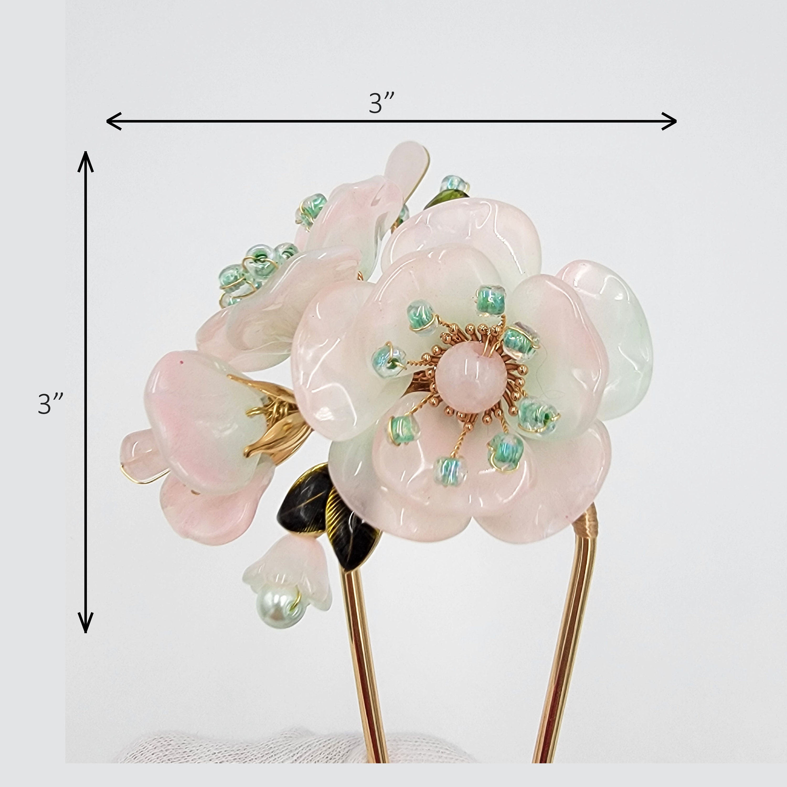 Handmade Glass Flower Hair Pin, Hand Beaded With Rose Quartz  display picture 3